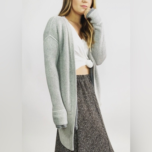 Lululemon Vestigan Cardigan - Picture 1 of 17
